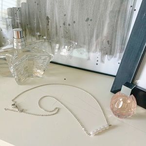 Pearl Line Necklace